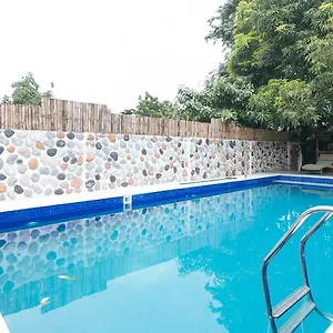 Reddoorz At Dbuilders Lower Bicutan 2* Taguig